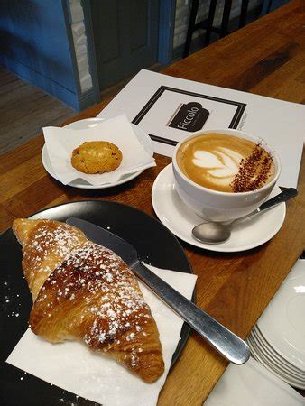 Piccolo Bistro Caffe
