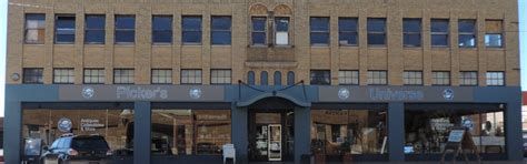 Pickers Universe Llc