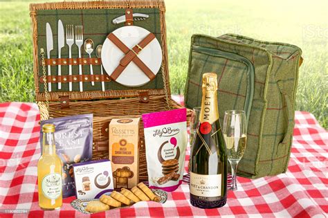 Picnic Baskets Ie