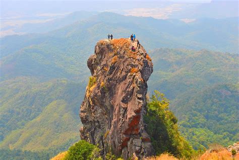 pico de loro mountain hiking