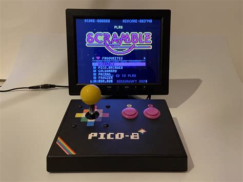 pico-8 game console