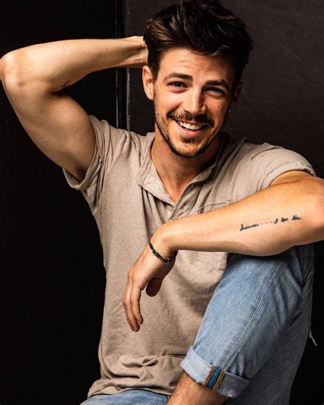 pics of grant gustin