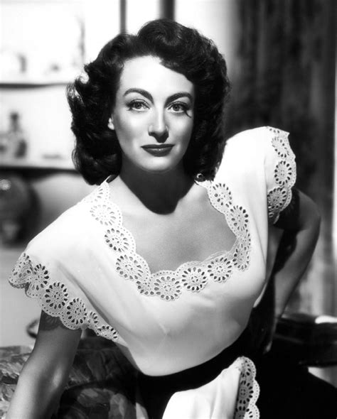 pics of joan crawford