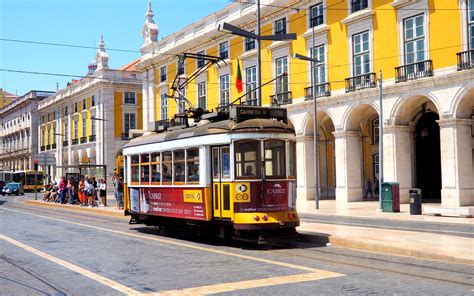 pics of lisbon portugal