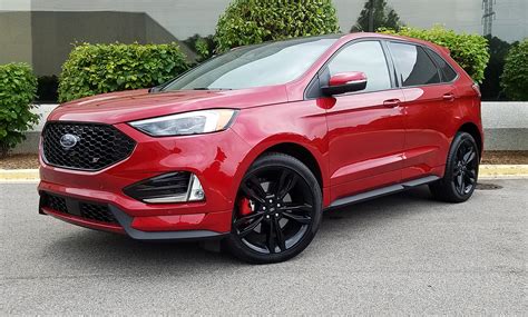 picture of a ford edge st