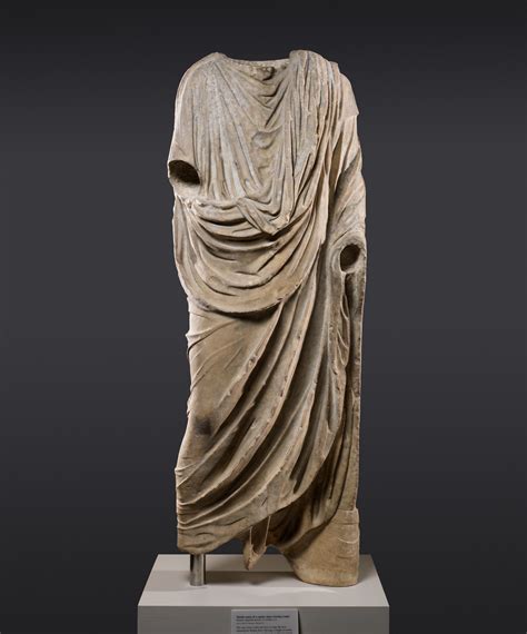 picture of a roman toga