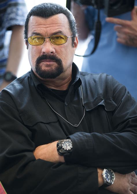 picture of steven seagal