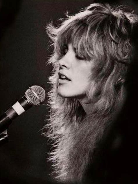 picture of stevie nicks in 1976