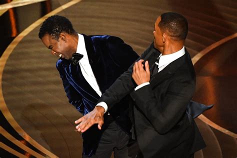 picture of will smith slapping chris rock