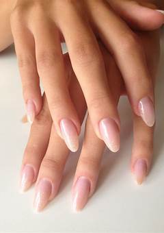 Pictures Of Natural Looking Acrylic Nails
