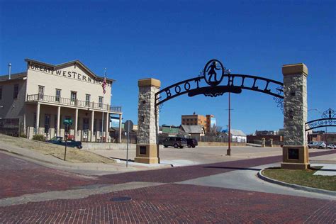 pictures of dodge city kansas today