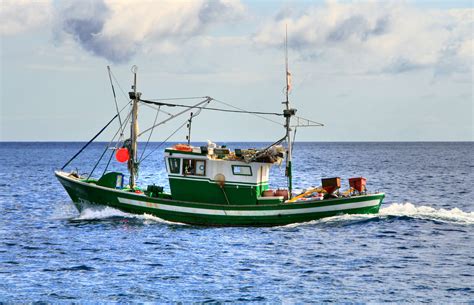 pictures of fisherman in boat