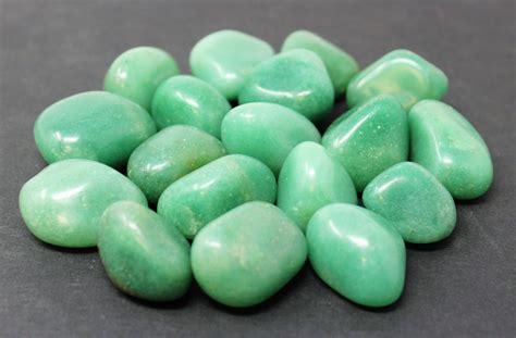 pictures of green aventurine