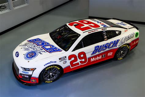 pictures of kevin harvick's race car