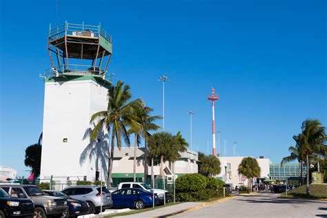 pictures of key west airport