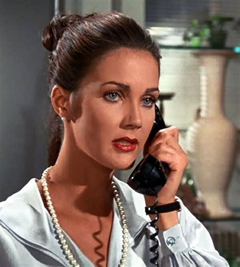 pictures of lynda carter naked