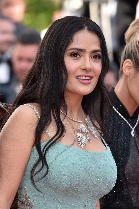 pictures of salma hayek