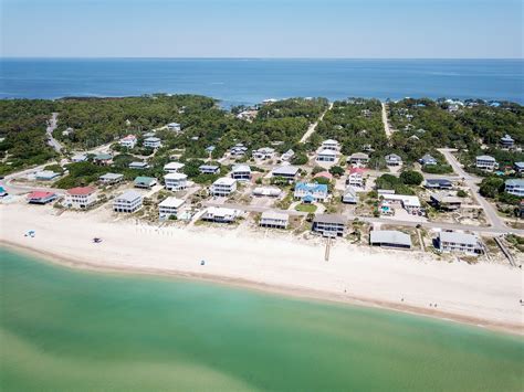 pictures of st george island