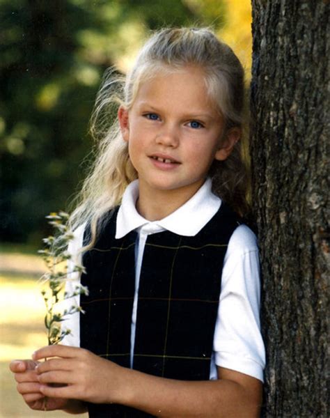 pictures of taylor swift when she was a kid