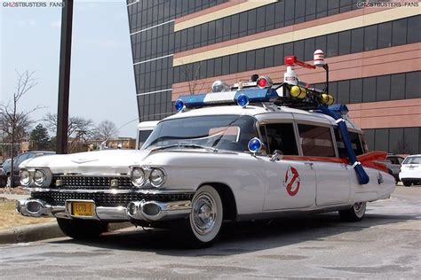 pictures of the ghostbusters car