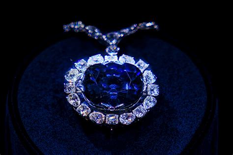 pictures of the hope diamond today