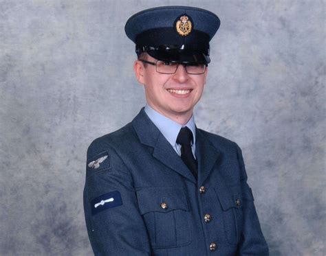 pictures of the raf uniform now