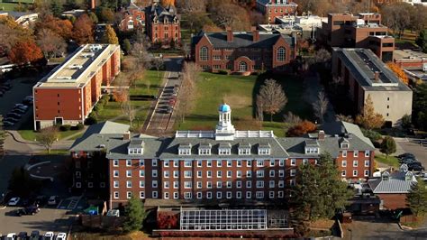 pictures of tufts university