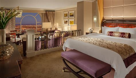 pictures of venetian hotel suite room