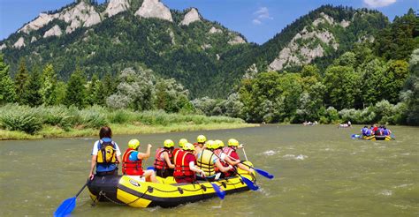 Rafting Pieniny Rafting DUNAJEC Slovakia Rafting in the Pieniny