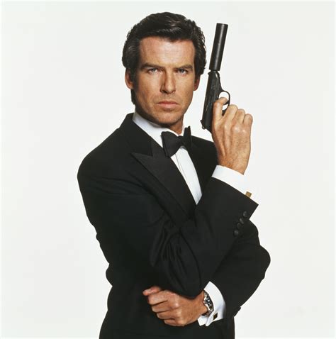 pierce brosnan james bond 5