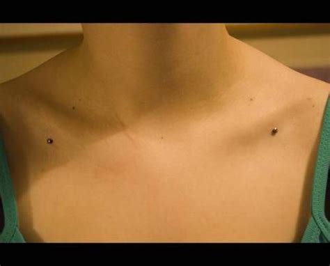 Pierced Collar Bone