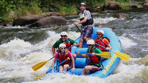 4 Things You Learn During Your First Pigeon River Rafting Adventure