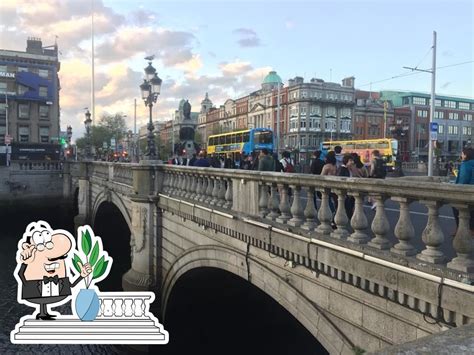 Pillar Restaurant Bar