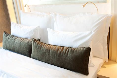 List Of Pillows In Hotels Ideas