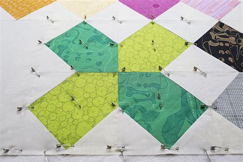 Pin Basting Quilt Layers