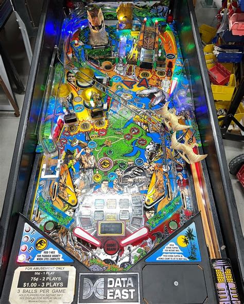 Pinball Machine Jurassic Park