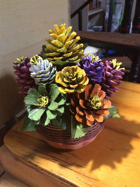 Pine cone art, Flower crafts, Pine cone crafts