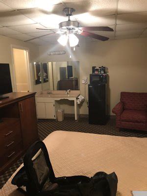 pine oaks lodge warner robins