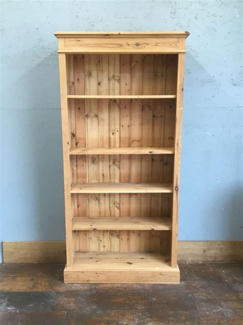 Pine Storage Shelving Unit