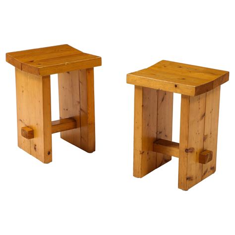 Pine Wood Stools