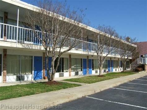 Pineapple Inn Williamsburg Va