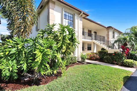 Pinecrest Condo Jupiter Fl