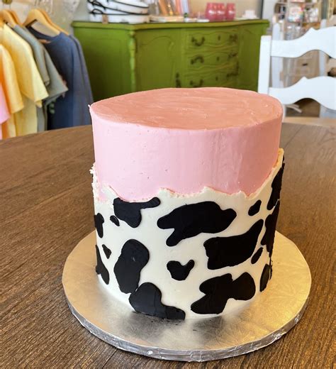 awesome How to Choose the Funny Birthday Cakes for Kids Cow birthday