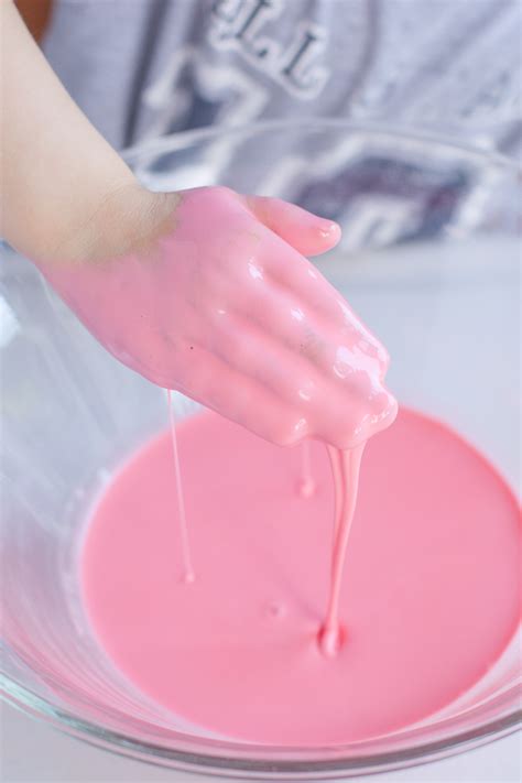 Color Changing Slime Recipe with Thermochromic Pigment