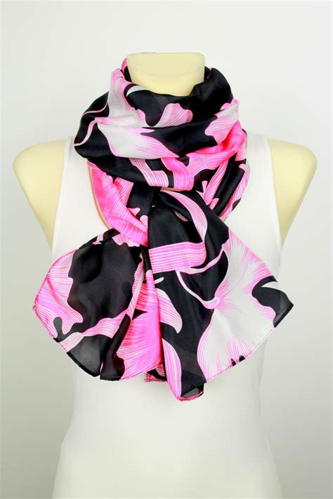 pink and black scarves