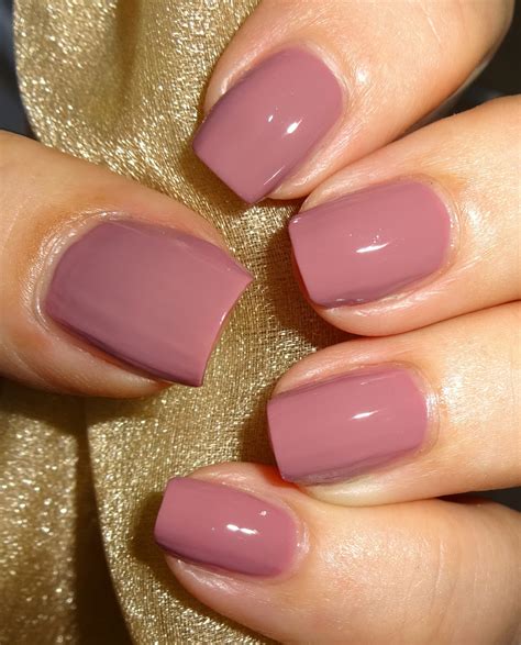 Trendsetting Pink Colour Nail Designs 2023