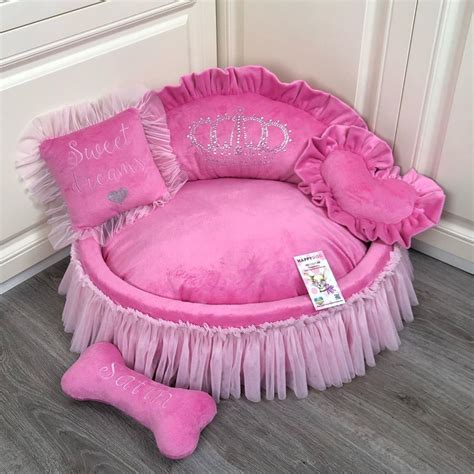 AnnaðŸ’žPet fashion designerðŸ’ž on Instagram â€œLuxury pink bed for Satin ðŸ’ž