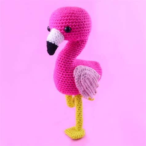 pink flamingo crochet pattern