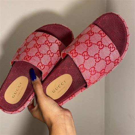 Pink Gucci Slides: Ultimate Chic Trend