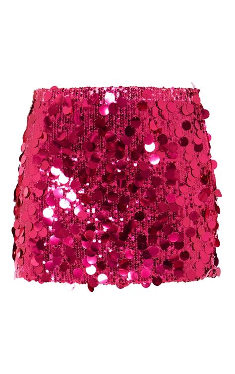 Trendy Pink Sequin Skirt Ideas for Your Next Night Out